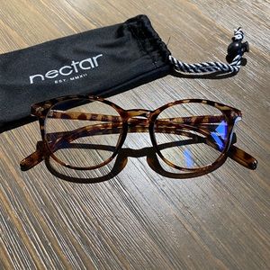 Nectar Blue Light Blocking Glasses in Tortoise